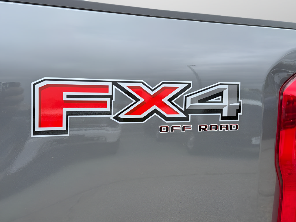 New 2026 Ford F250 XL w/ XL Off-Road Package AWD/4WD image 18