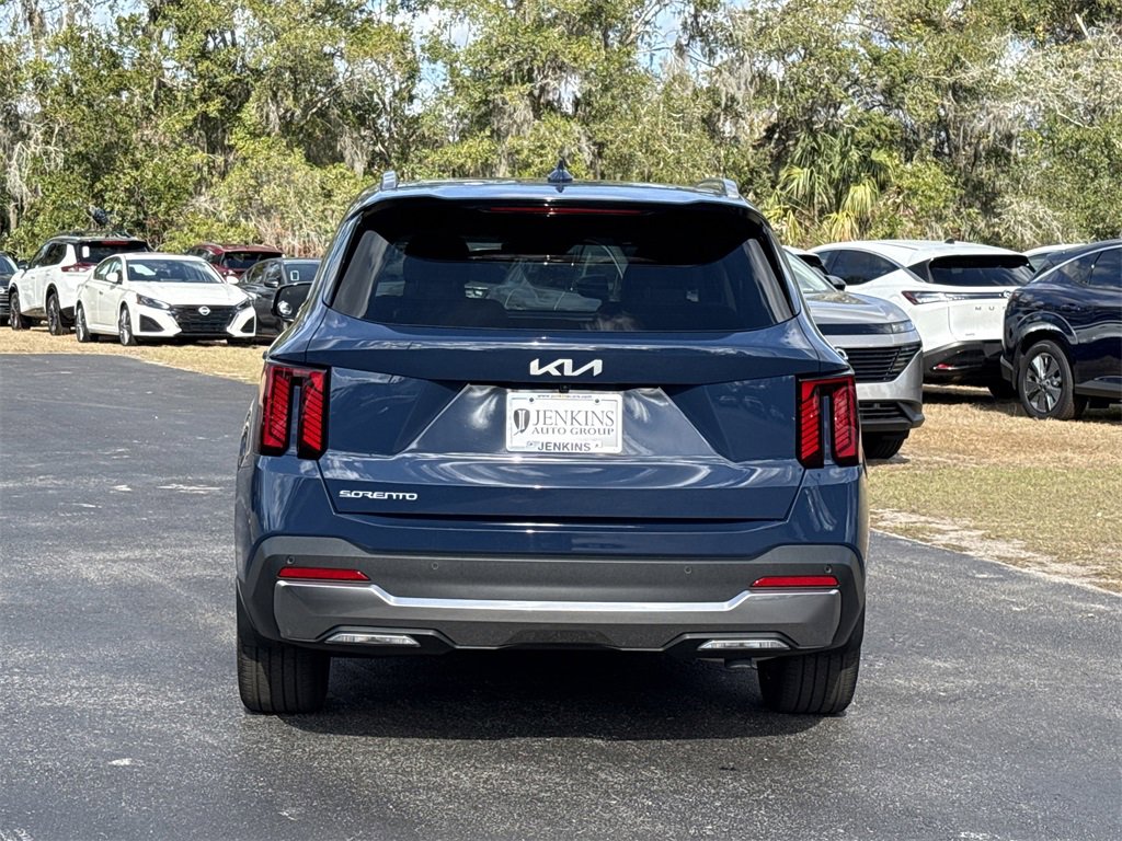 Used 2024 Kia Sorento SX image 10