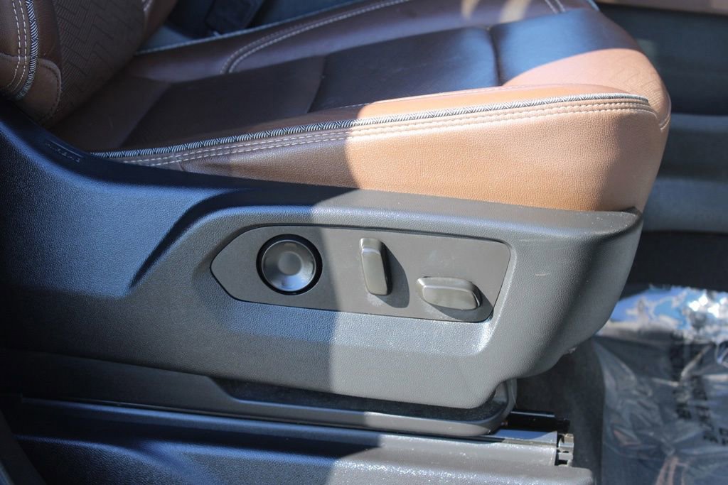 Used 2021 Chevrolet Suburban High Country image 20