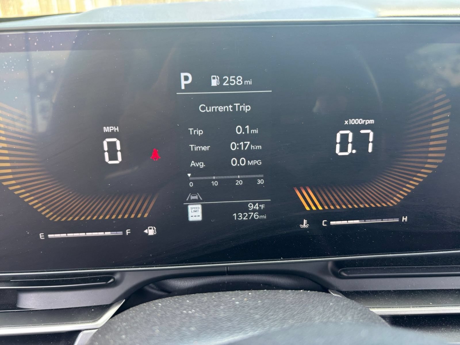 Used 2026 Kia Carnival FWD image 42