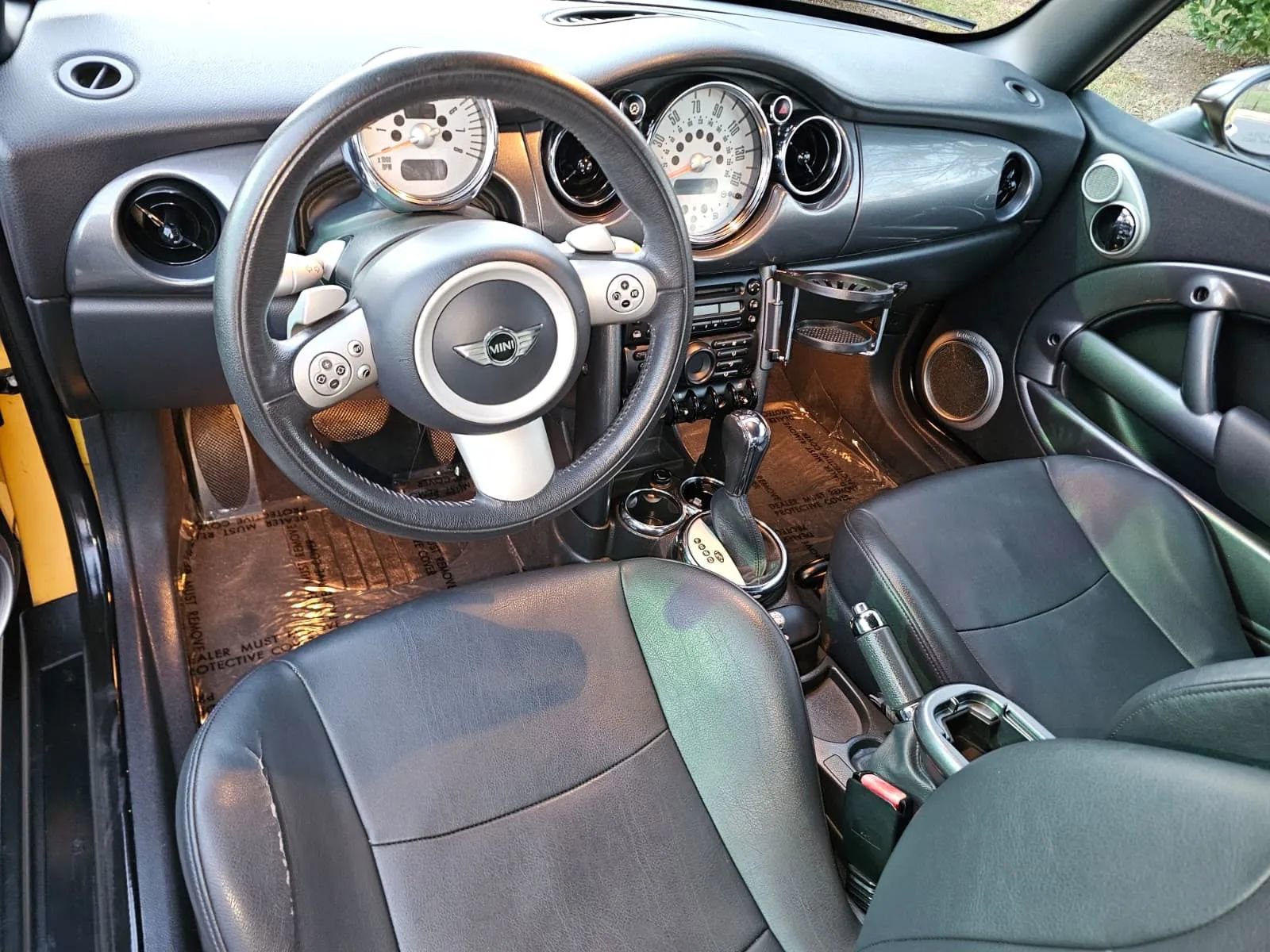 Used 2008 MINI Cooper Convertible image 8