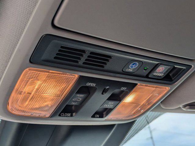 Used 2018 Honda Odyssey Elite image 15