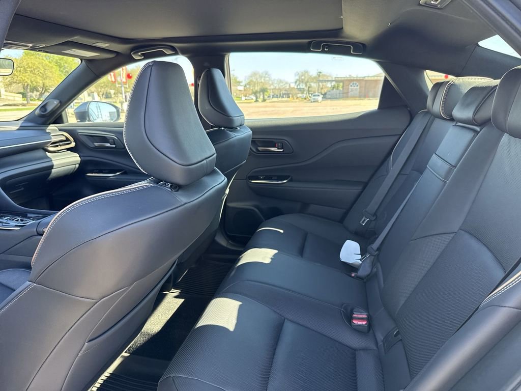 Used 2025 Toyota Crown Platinum image 29