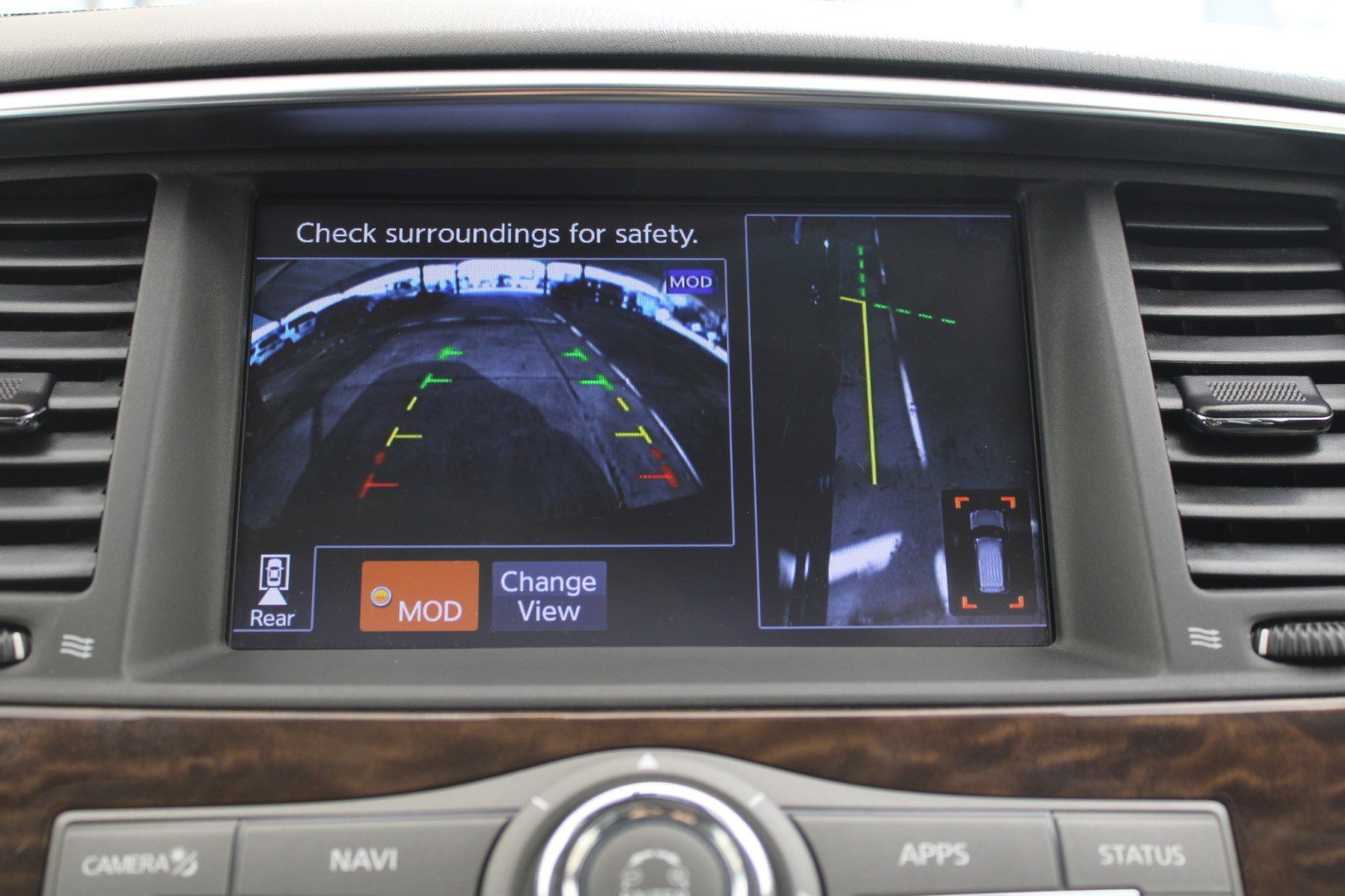 Used 2018 Nissan Armada SL w/ Moonroof Package image 24