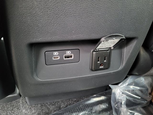 New 2025 Nissan Frontier PRO-4X w/ Pro Premium Package image 15