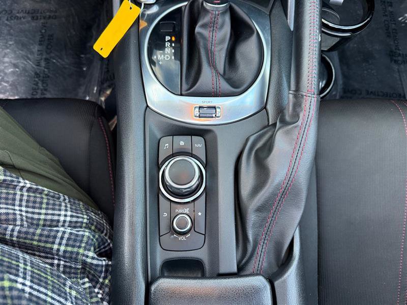 Used 2016 MAZDA MX-5 Miata Club image 25