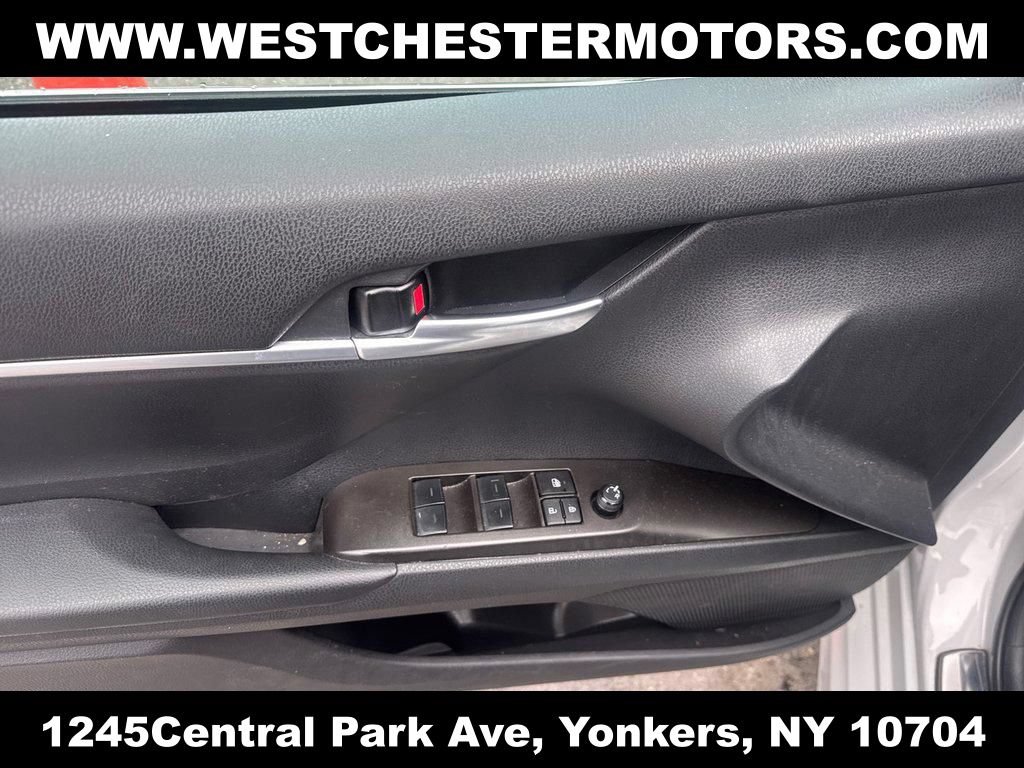 Used 2024 Toyota Camry SE w/ Convenience Package FWD image 28
