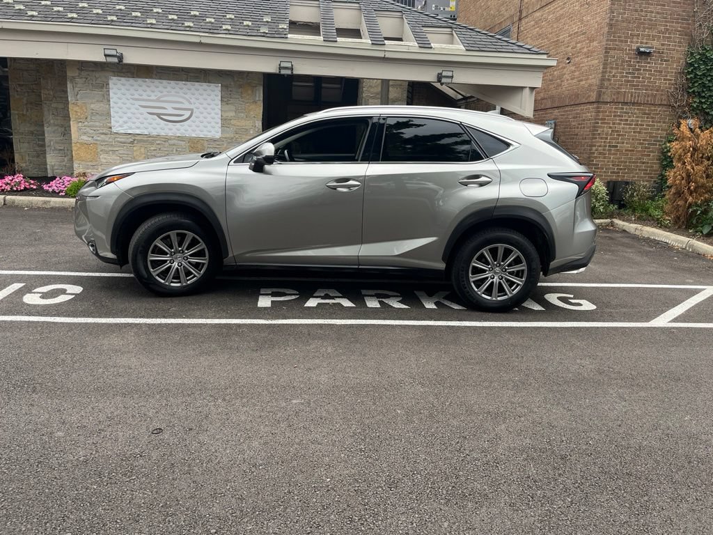 Used 2016 Lexus NX 200t FWD image 2
