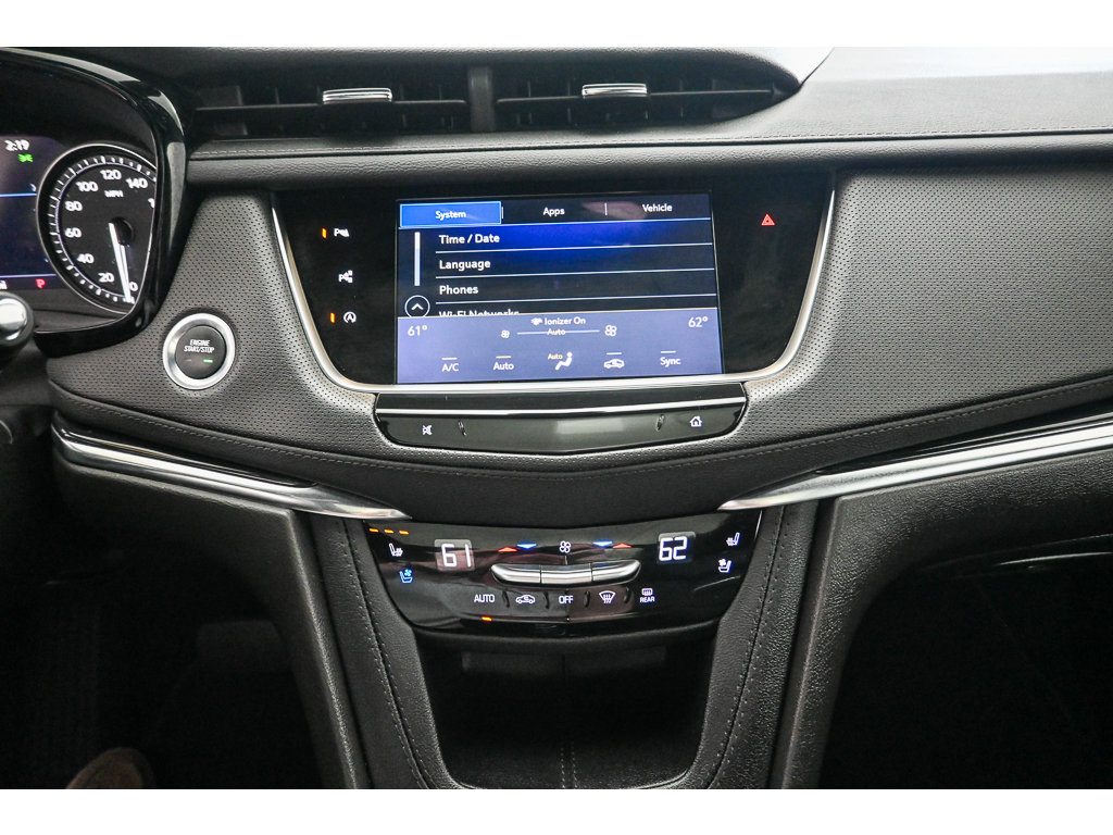 Used 2024 Cadillac XT5 Premium Luxury w/ Technology Package AWD/4WD image 16