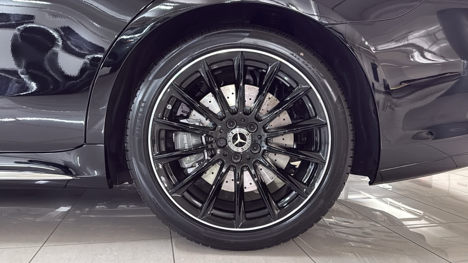 New 2026 Mercedes-Benz S 580 4MATIC Sedan image 13