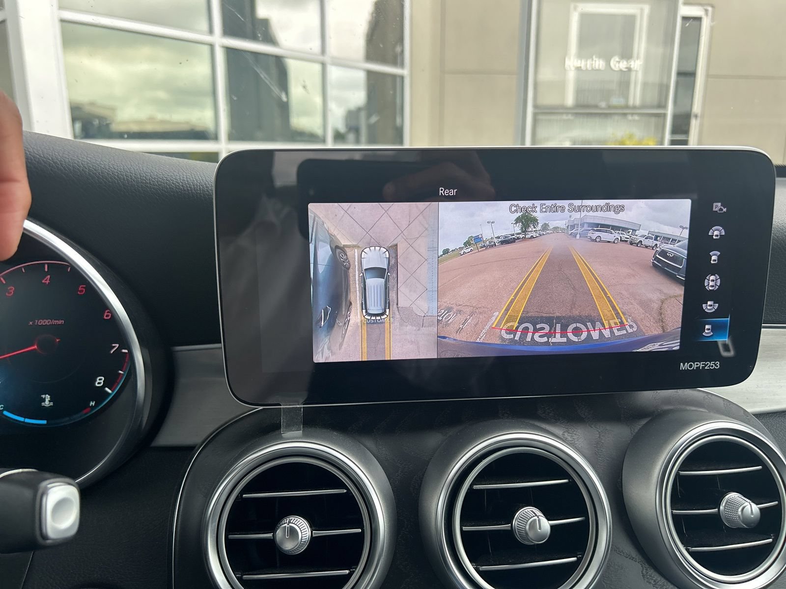 Used 2021 Mercedes-Benz GLC 300 image 33