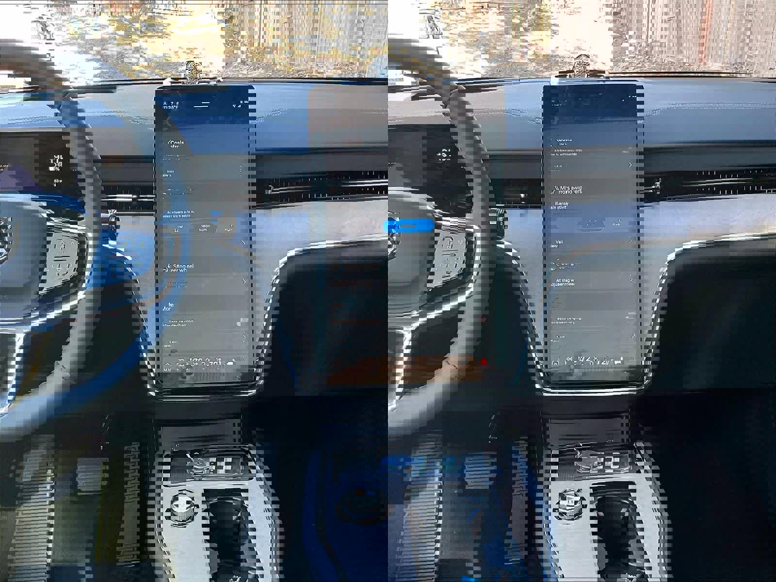 New 2025 Volvo EX90 Ultra w/ Protection Package Premier image 9