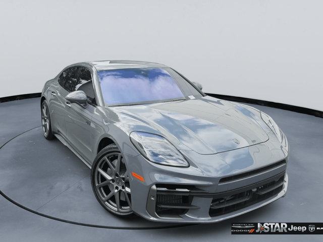 Used 2025 Porsche Panamera Turbo AWD/4WD image 3