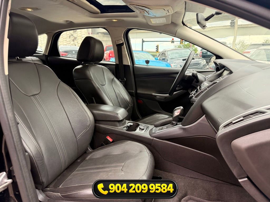 Used 2014 Ford Focus Titanium FWD image 21