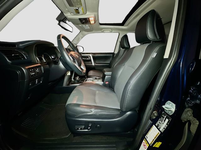 Used 2019 Toyota 4Runner SR5 Premium image 17