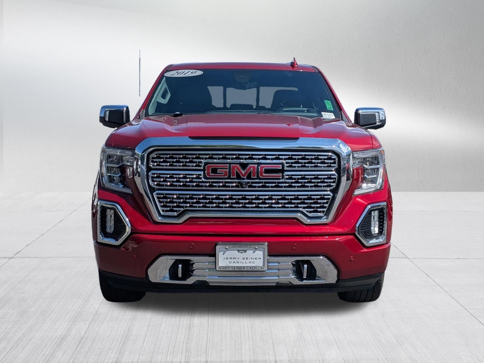 Used 2019 GMC Sierra 1500 Denali w/ Denali Ultimate Package AWD/4WD image 9