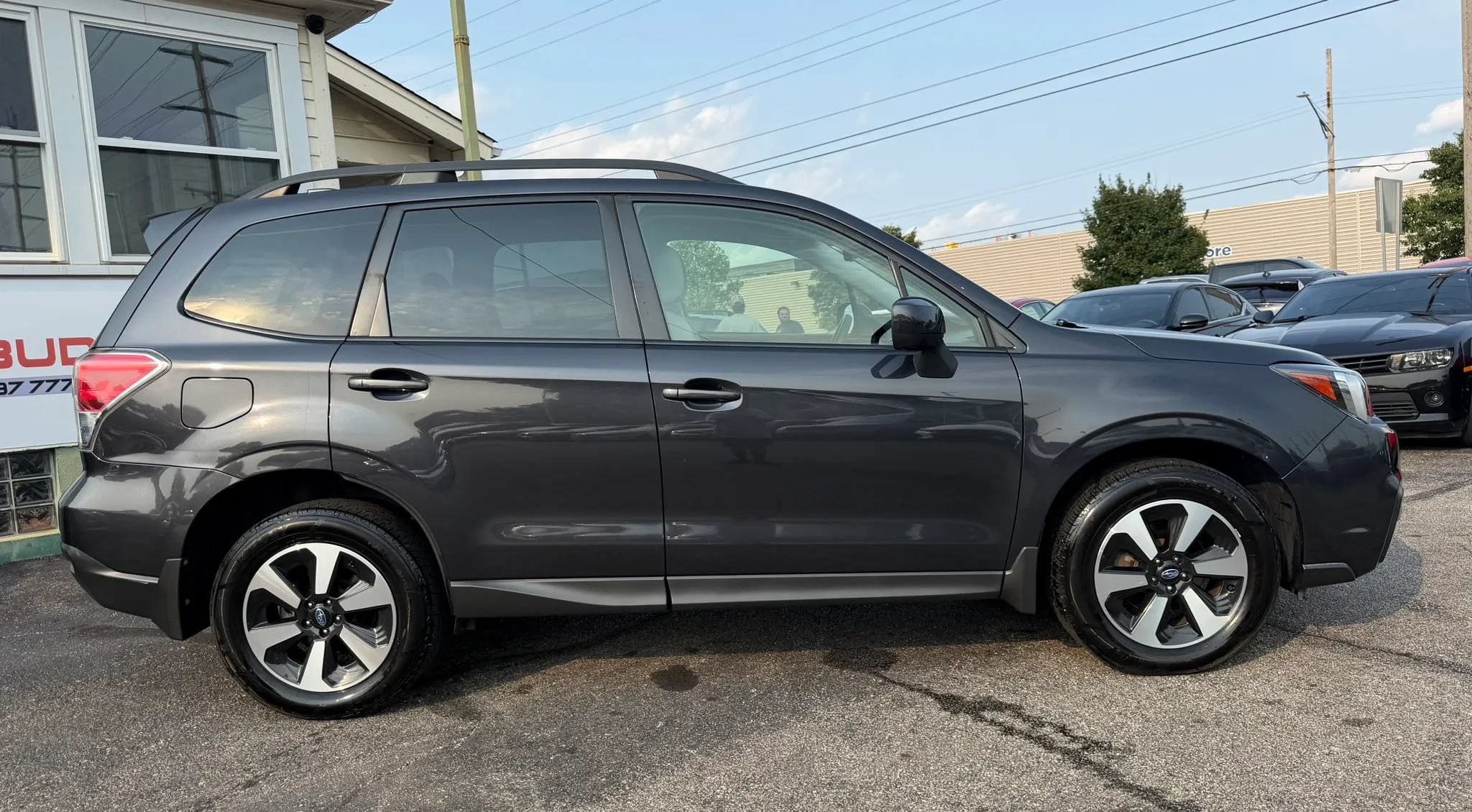 Used 2018 Subaru Forester 2.5i Premium AWD/4WD image 6