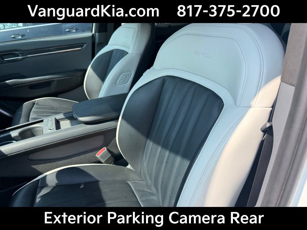 Certified 2024 Kia EV9 GT-Line AWD/4WD image 13