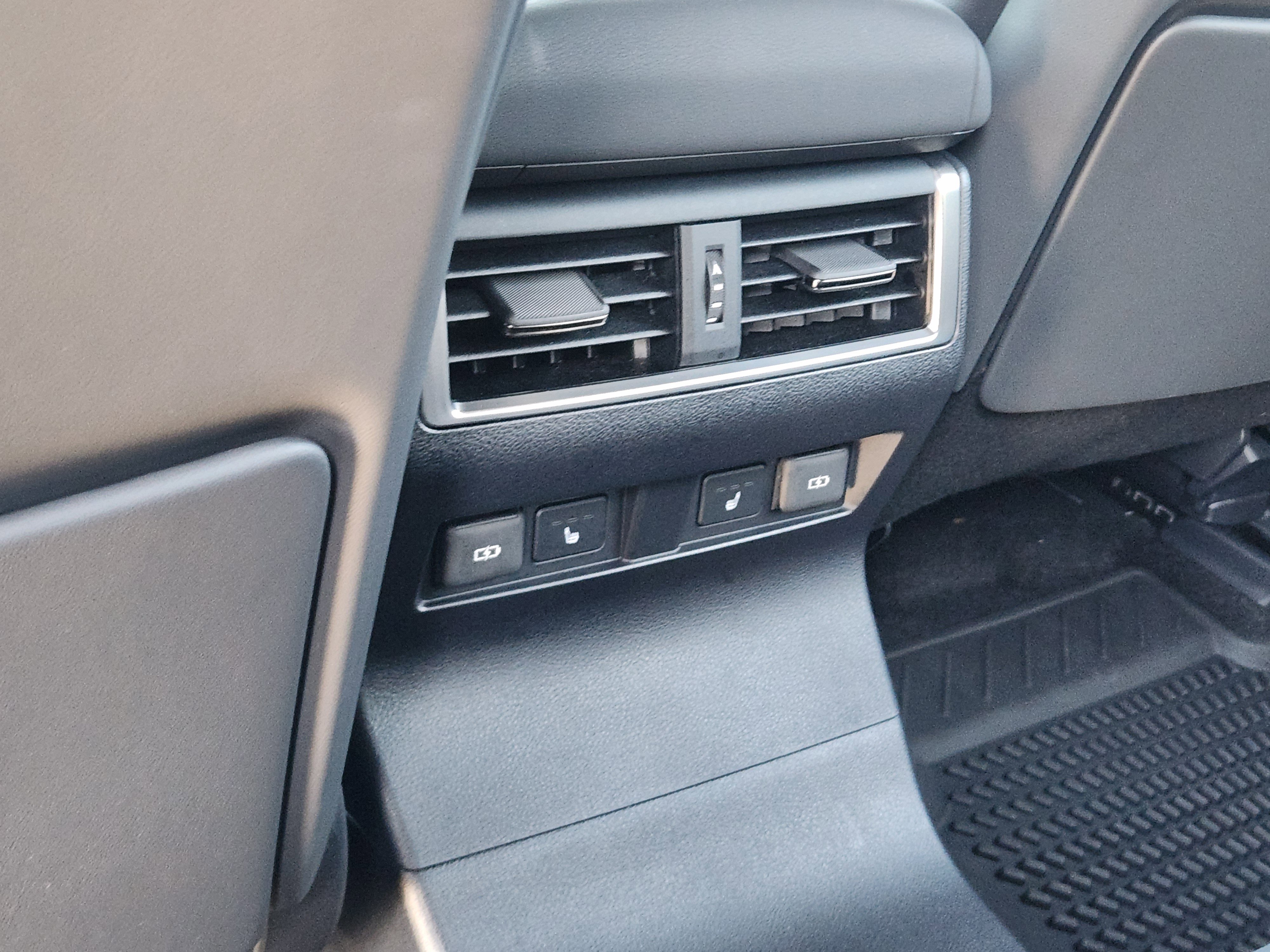 Used 2024 Lexus GX 550 550 Overtrail+ image 41