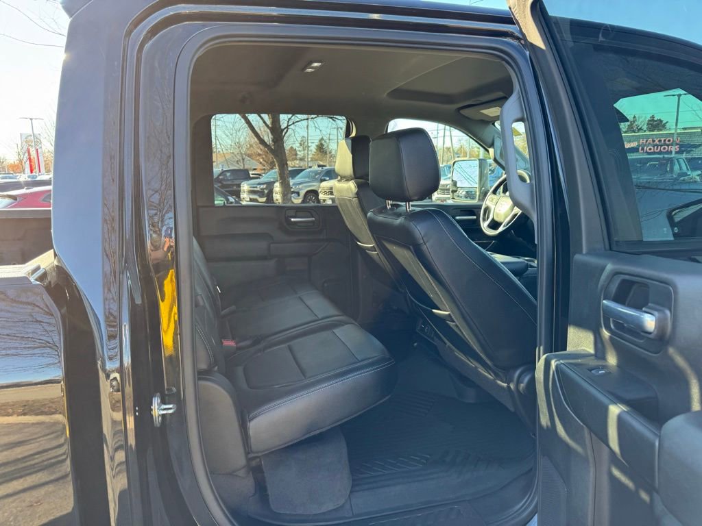 Used 2020 Chevrolet Silverado 2500 LT w/ Convenience Package image 21