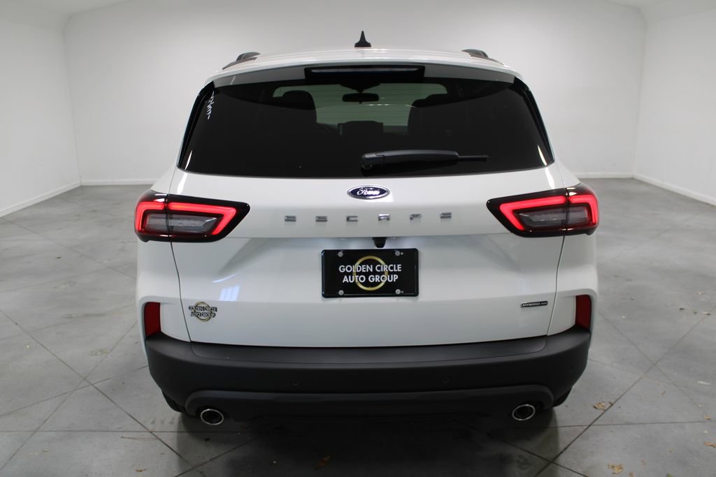 New 2026 Ford Escape ST-Line Select w/ Tech Pack #2 image 7