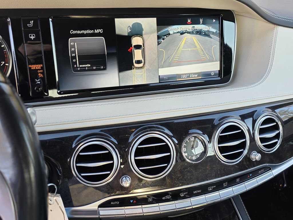 Used 2017 Mercedes-Benz S 550 Sedan w/ Sport Package w/ Sport Package image 20