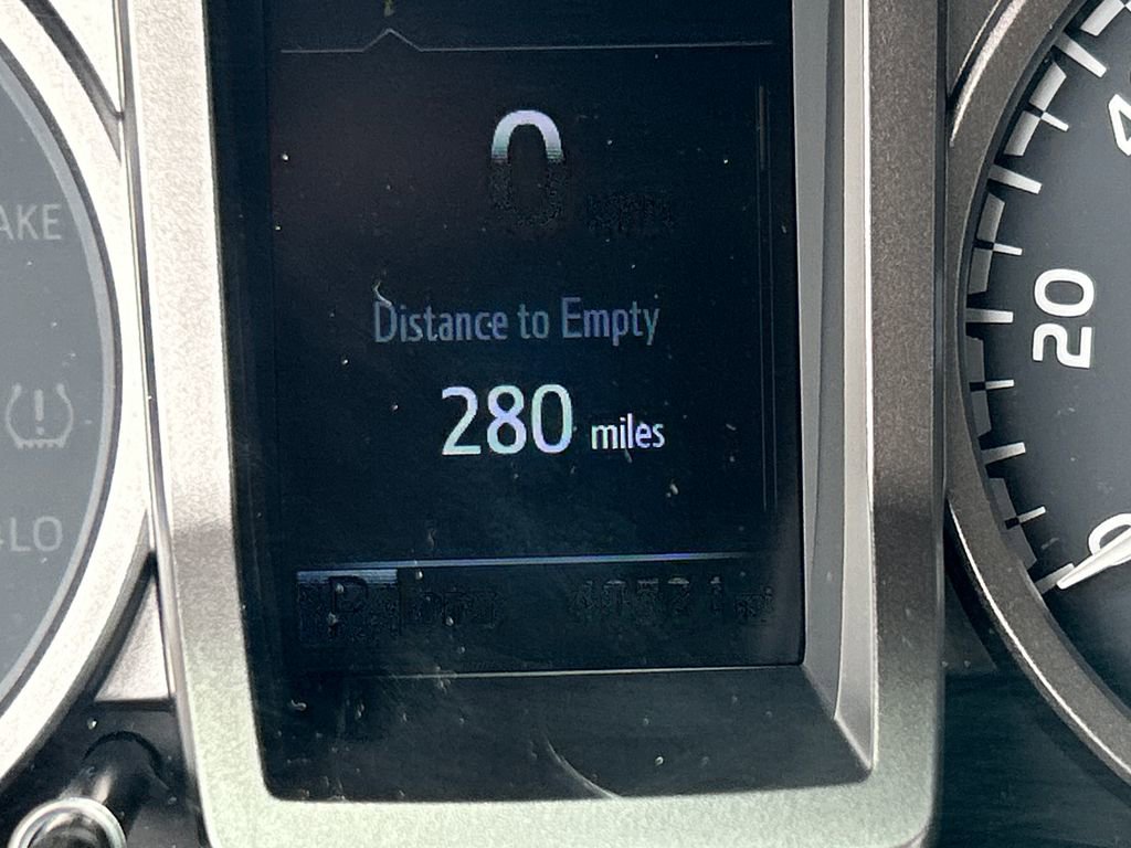 Used 2023 Toyota Tacoma SR5 image 23