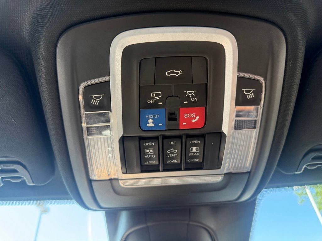 Certified 2019 RAM 2500 Limited AWD/4WD image 38