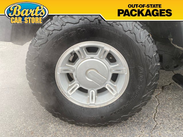 Used 2003 HUMMER H2 w/ Preferred Equipment Group image 7