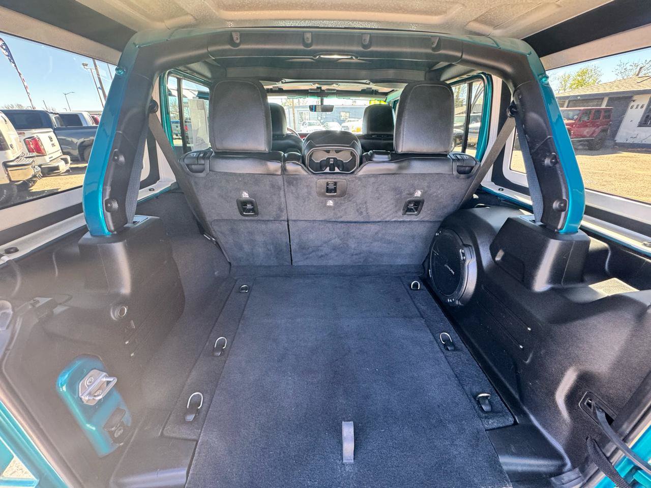 Used 2020 Jeep Wrangler Unlimited Rubicon AWD/4WD image 18
