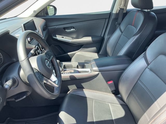 Used 2023 Nissan Sentra SR w/ SR Premium Package FWD image 12