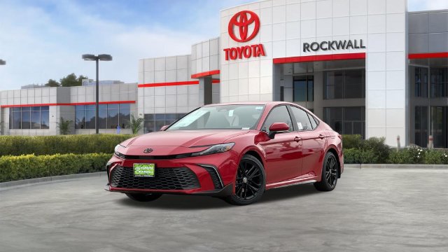 Used 2026 Toyota Camry SE w/ Convenience Package FWD image 1