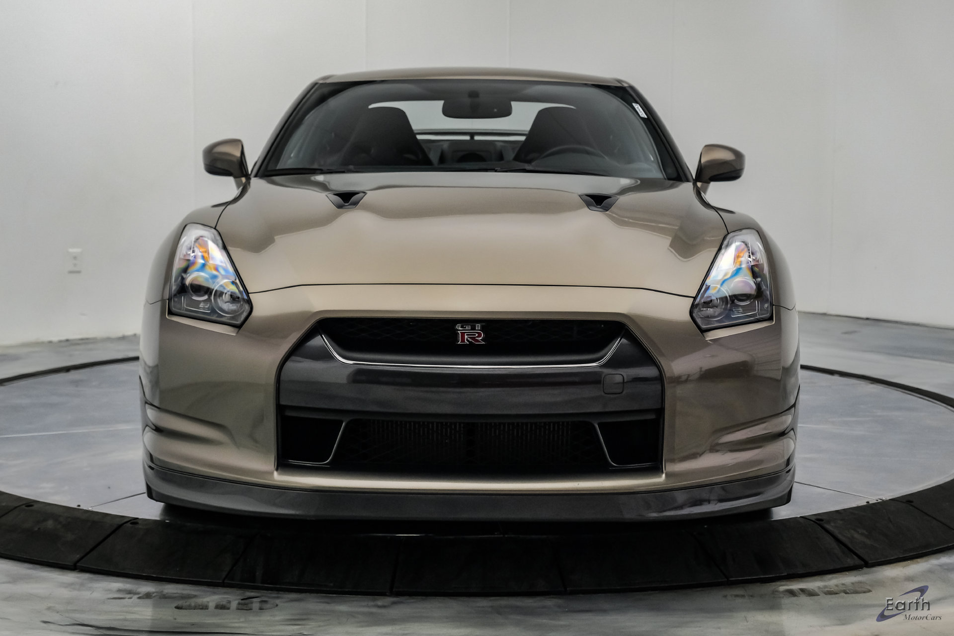 Used 2009 Nissan GT-R Premium AWD/4WD image 36