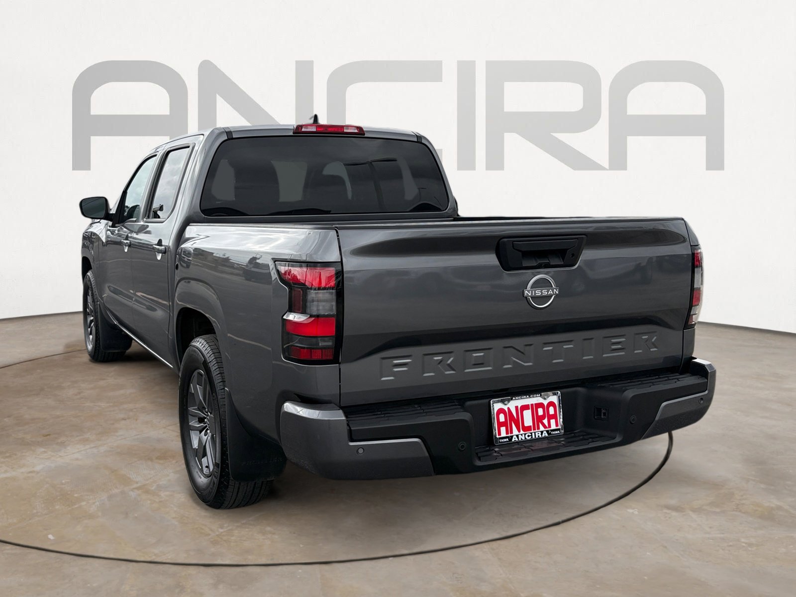 Used 2025 Nissan Frontier SV RWD image 8