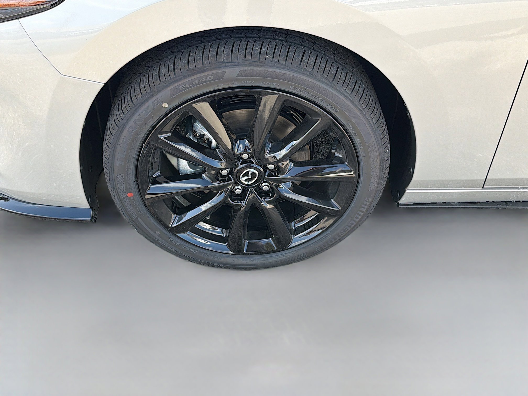 New 2026 MAZDA MAZDA3 Hatchback w/Premium Plus Pkg image 41