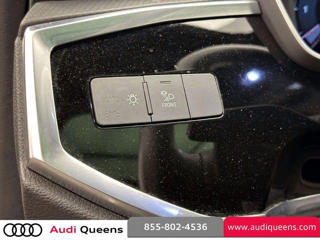 Used 2023 Audi Q3 2.0T Premium w/ Convenience Package AWD/4WD image 22