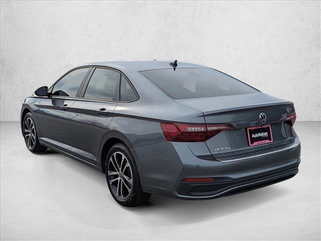 Used 2024 Volkswagen Jetta Sport image 7