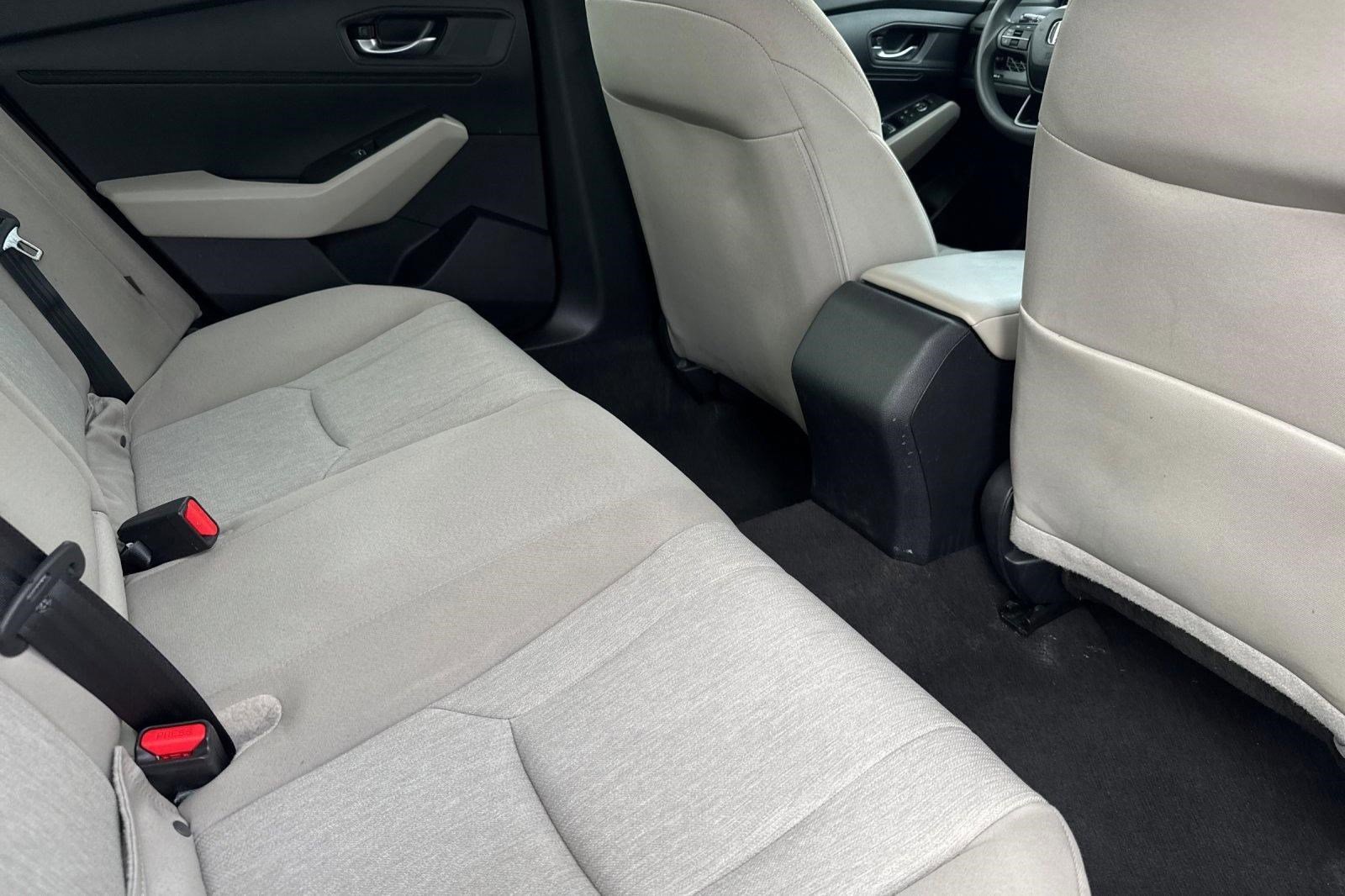 Used 2023 Honda Accord LX image 28