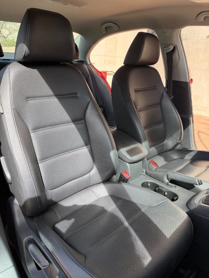 Used 2014 Volkswagen Jetta SE image 19