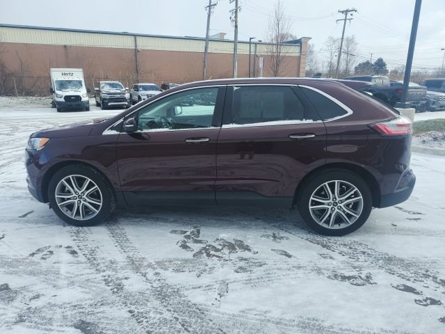 Used 2023 Ford Edge Titanium w/ Class II Trailer Tow Package image 8