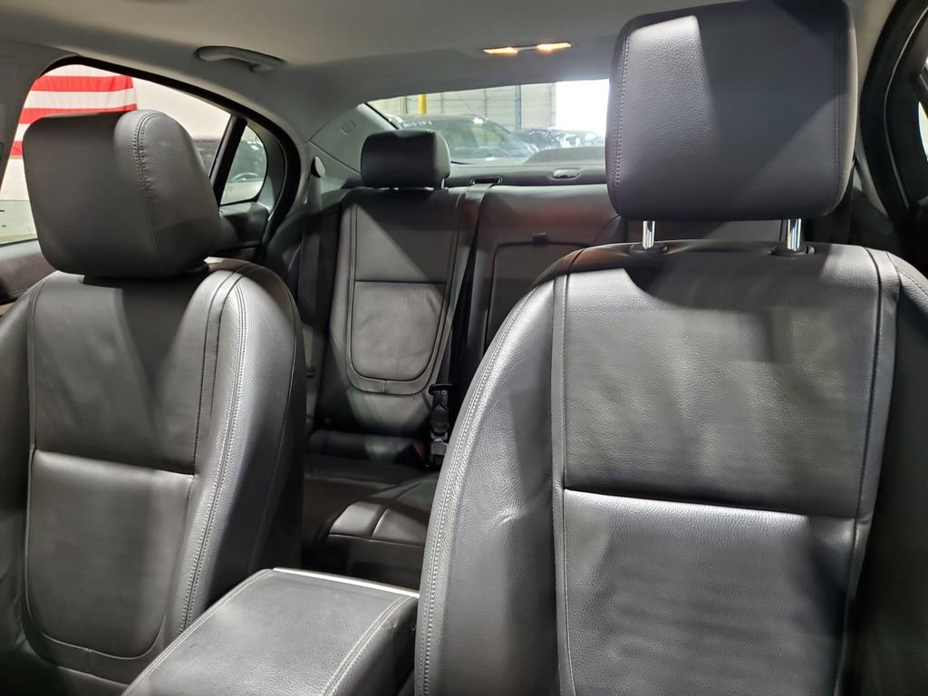 Used 2014 Jaguar XF 3.0 RWD image 37