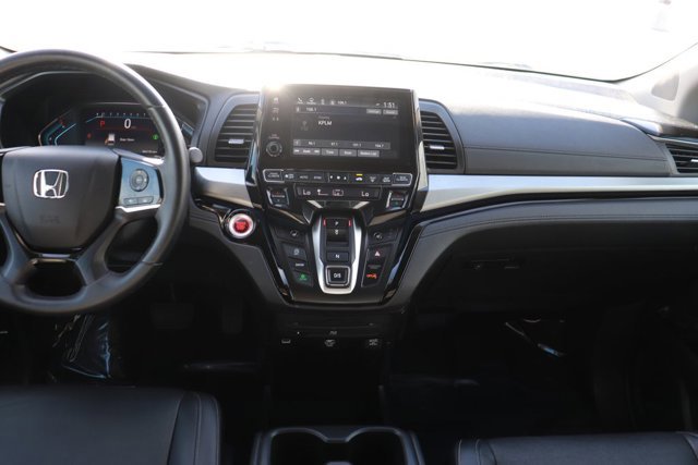 Used 2023 Honda Odyssey Touring image 15