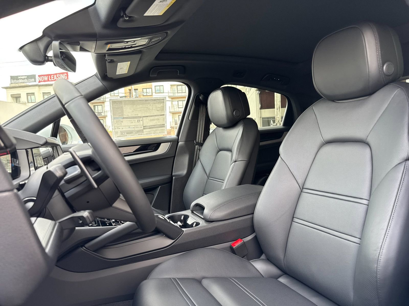 New 2026 Porsche Cayenne Coupe image 4