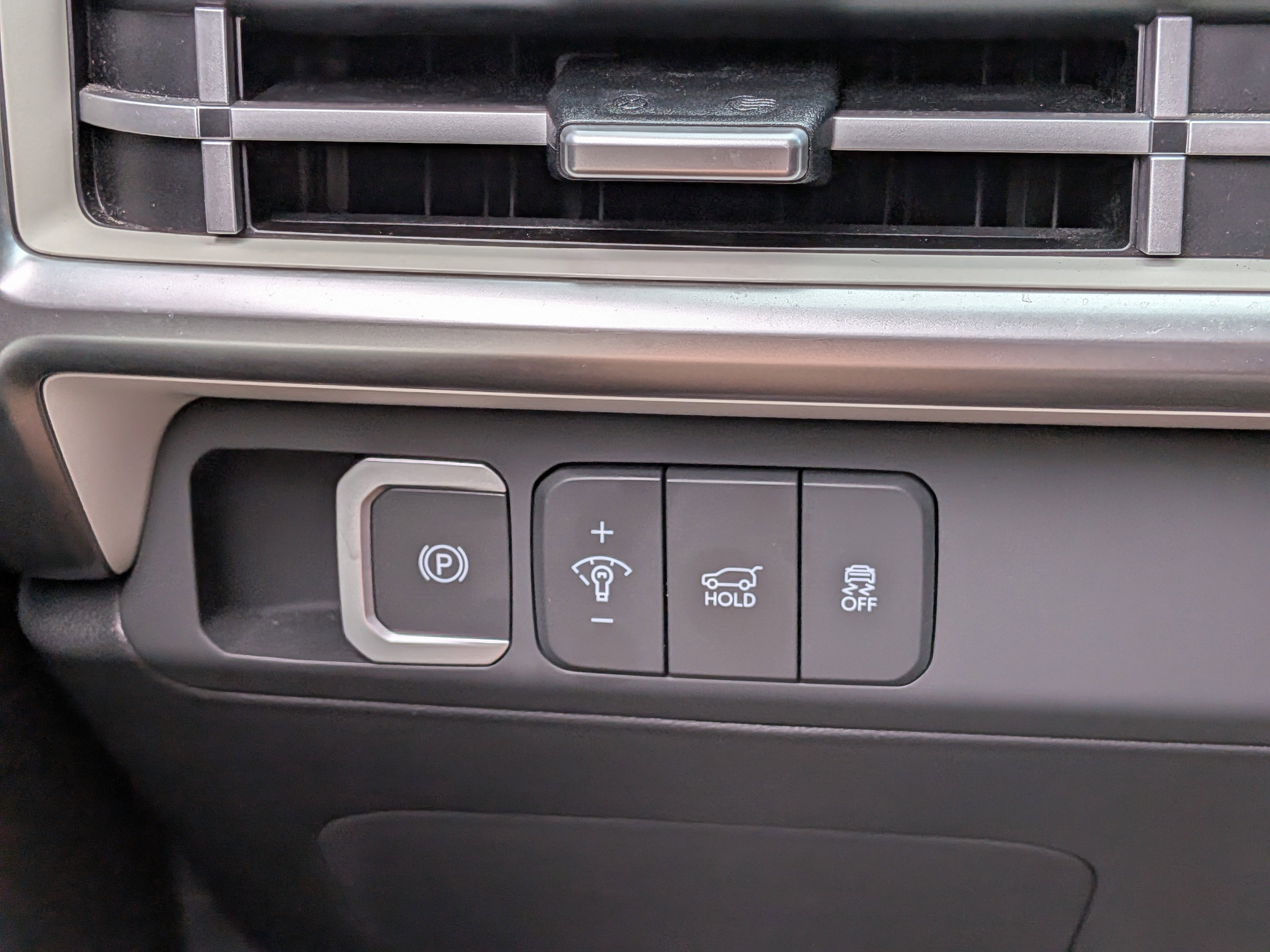 Used 2024 Hyundai Santa Fe SEL image 24