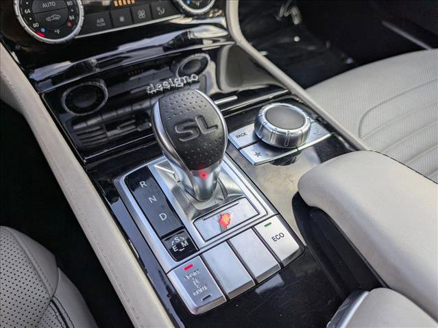 Used 2013 Mercedes-Benz SL 550 image 12