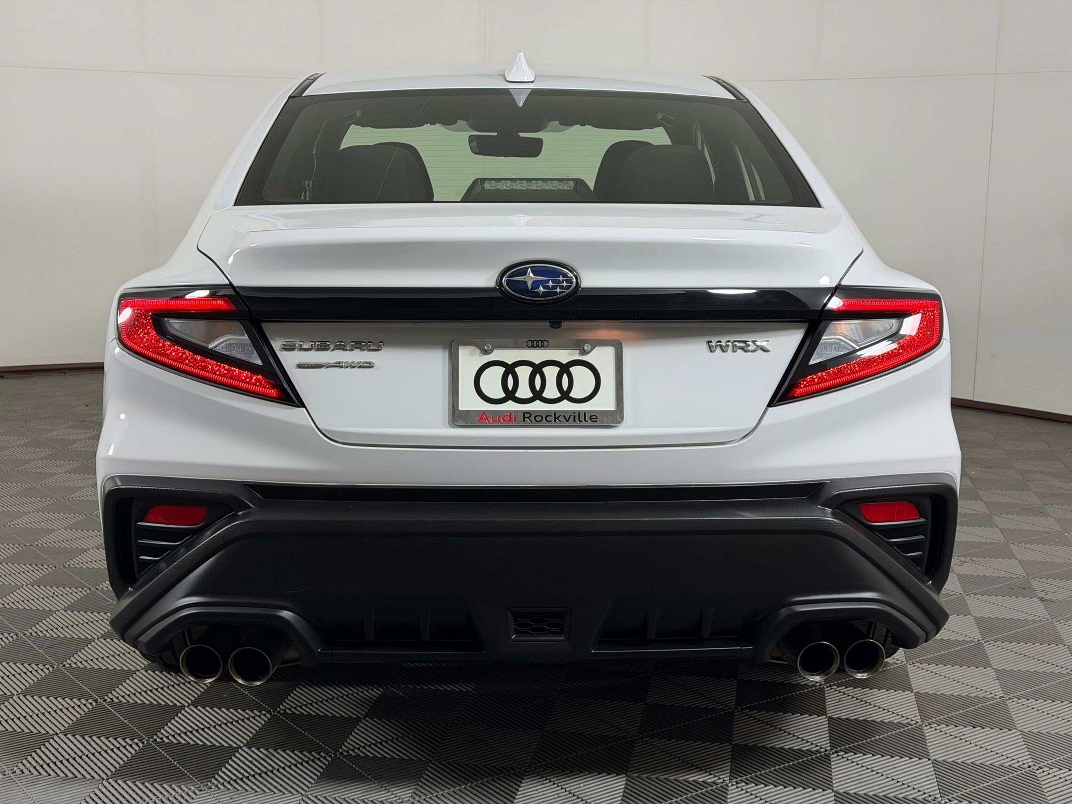 Used 2022 Subaru WRX AWD/4WD image 10