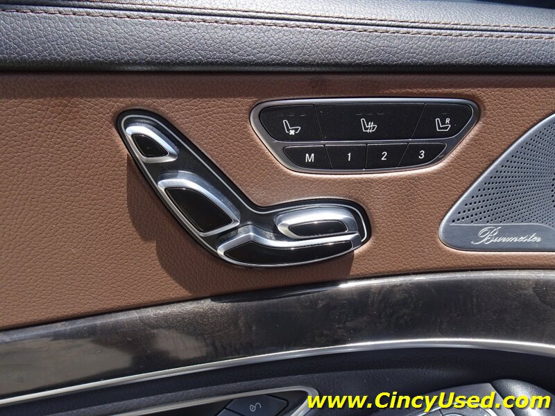 Used 2020 Mercedes-Benz S 560 4MATIC Sedan image 29