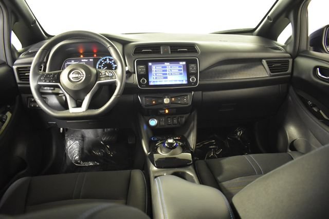 Used 2025 Nissan Leaf SV Plus FWD image 28