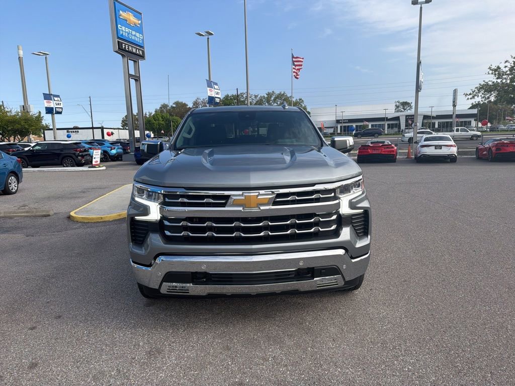 Used 2023 Chevrolet Silverado 1500 LTZ w/ Technology Package image 2