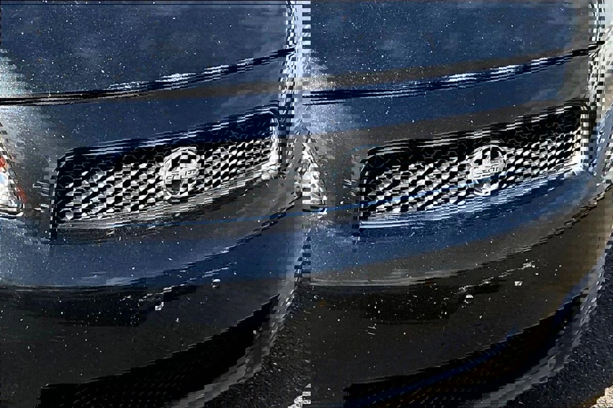 Used 2006 Scion tC image 31